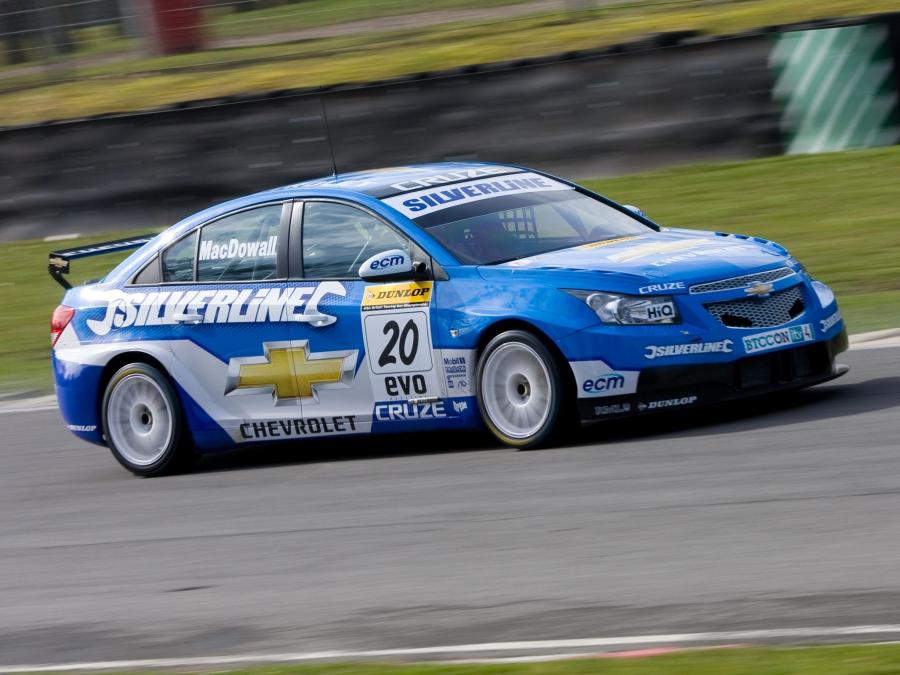  Chevrolet Cruze BTCC 2010 года  (фото 3 из 7)